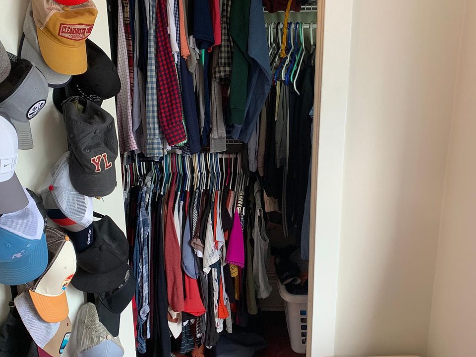 Master Bed Closet
