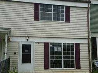 409 Red Tulip Ct, Taneytown, MD 21787