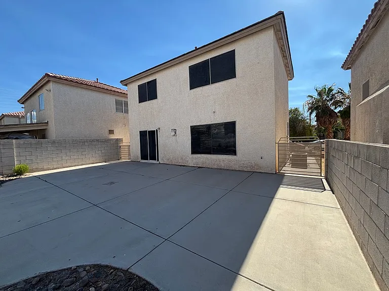 10256 Grecian Laurel Ct — Photo 28