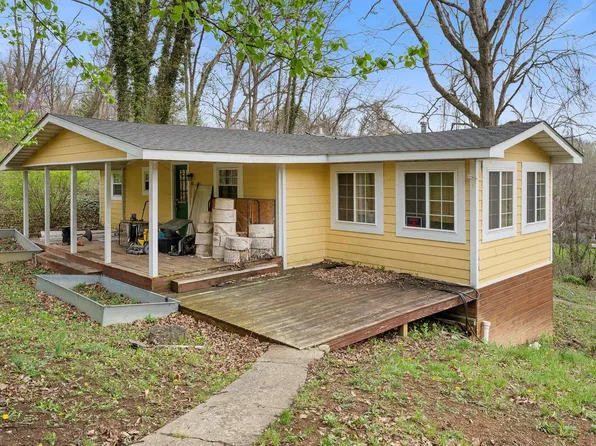 10 N Pike Rd, Springville, IN 47462