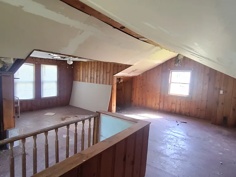 5217 Wren Ave — Photo 6