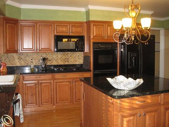 4th image of 4852 Lenomar Ct