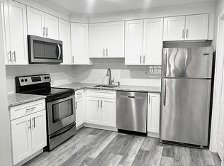 136 Amberly Dr UNIT N, Englishtown, NJ 07726