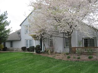 210 Hawthorne Ct N, Wyomissing, PA