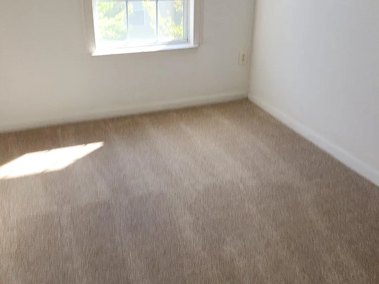 21227 Delevan Way #160 — Photo 29
