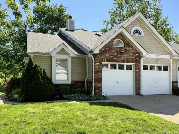 836 Du Pre Ct, Saint Peters, MO 63376
