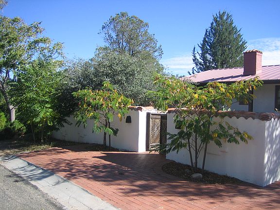5th image of 505 Stewart Cir