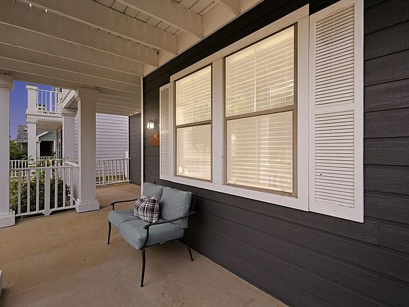 3rd image of 1208 Spanish Moss Dr