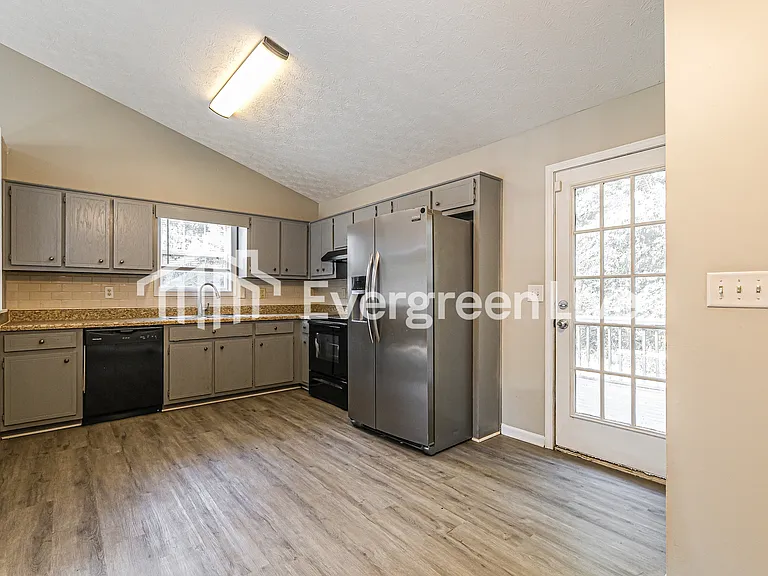 4523 Turning Leaf Dr — Photo 6