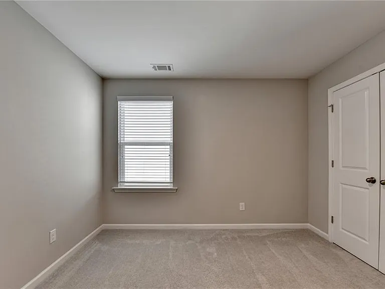 4335 Magpie Dr — Photo 44