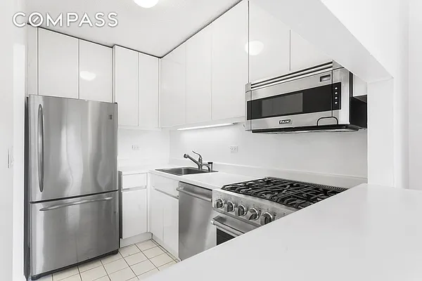 Rented by Compass | media 3