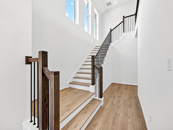 3rd image of 23643 Red Rowan Ln