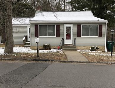 46 Pond St, Holbrook, MA, 02343