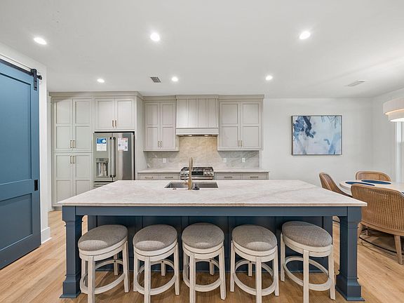 2nd image of 153 Cedar St