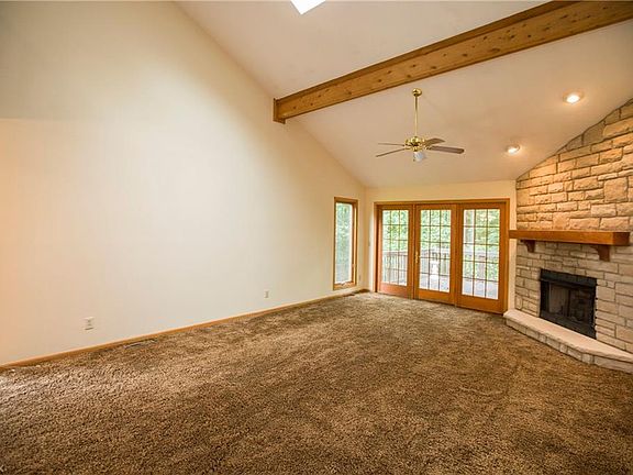 2nd image of 3942 Burgundy Bay Blvd W