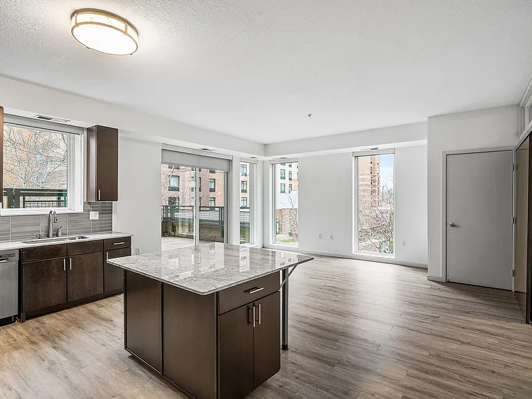 The Flats at West End — Photo 111