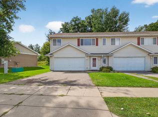 998 Hewitt Blvd, Red Wing, MN 55066