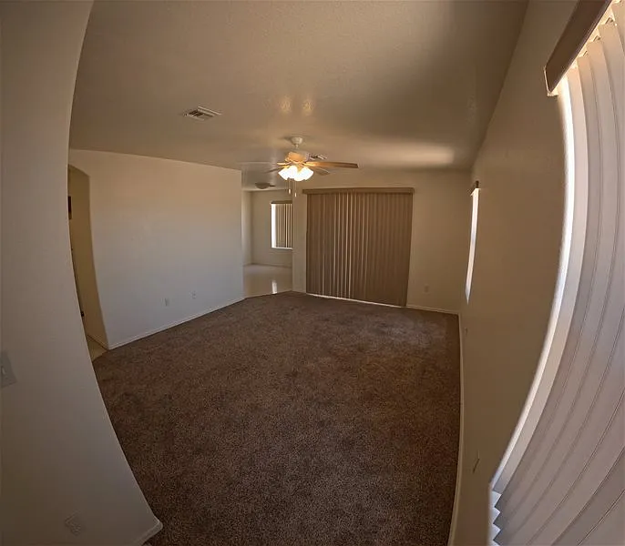 2 bed, 3.0 bath, 1300 sqft, $1,350 — Photo 4