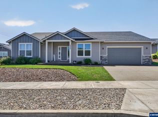 2988 Clearwater Dr NE, Albany, OR 97321