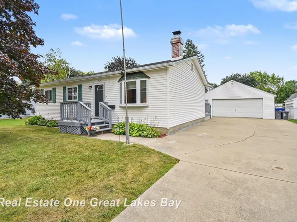 1639 Riviera St, Saginaw, MI 48604