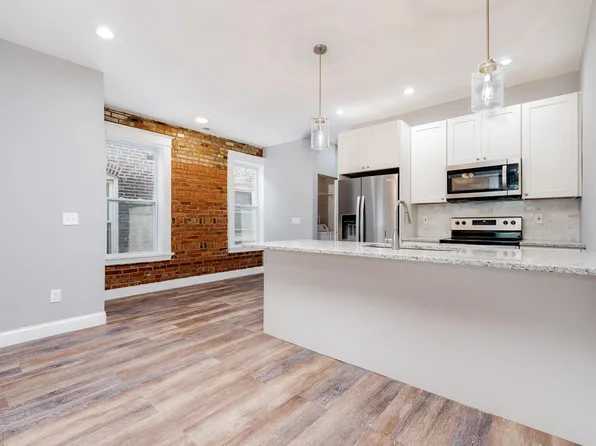 3911 Wyoming St #A, Saint Louis, MO 63116