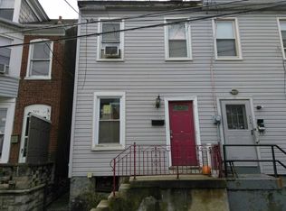 722 Pine St, Easton, PA 18042