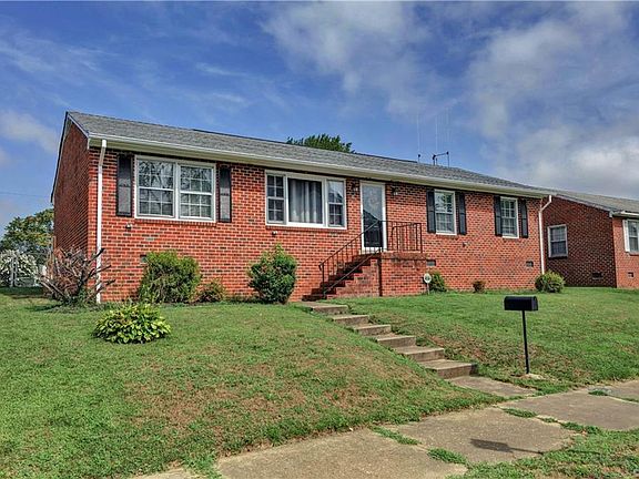 3rd image of 806 N 31st St