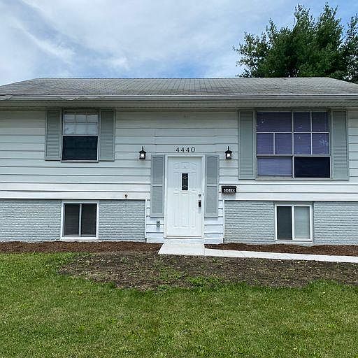 1st image of 4440 Camden Ct