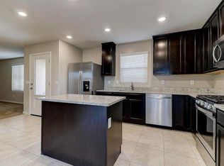 8211 W Albeniz Pl, Phoenix, AZ 85043