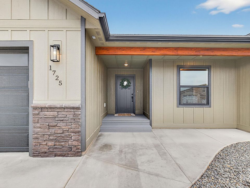 1st image of 1725 Pathway Ct