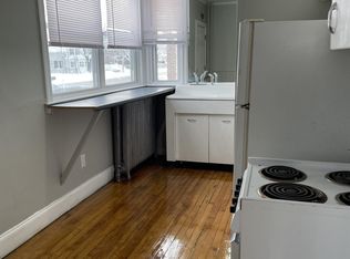 99 Webster St #1F, Lewiston, ME 04240