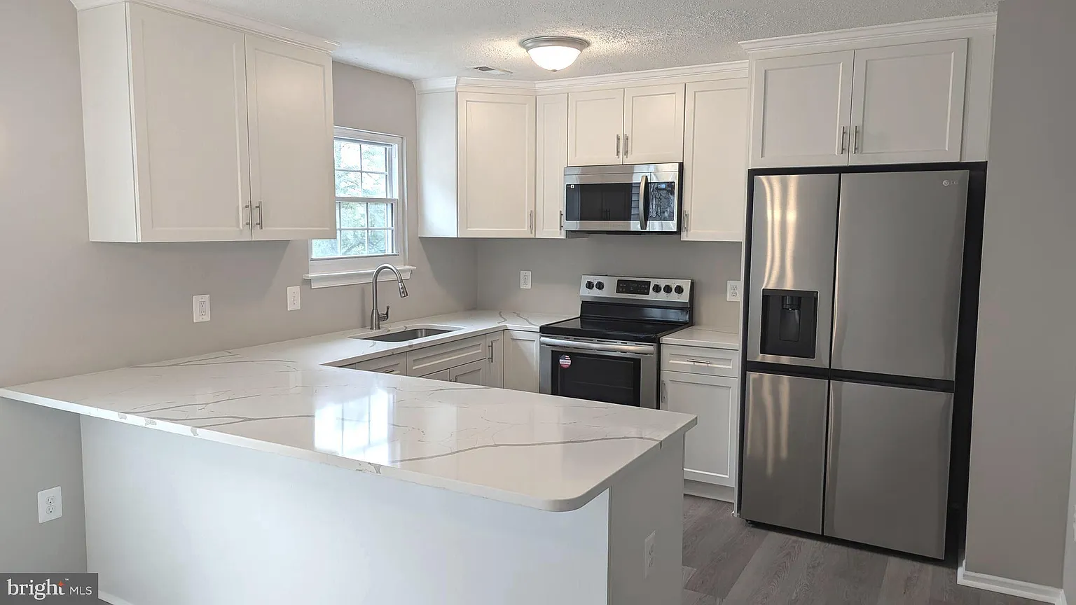 344 Cool Breeze Ct photo 1