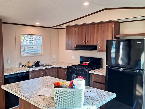 2nd image of 95 Deerwood Park
