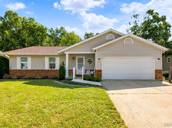 51 Chip Dr, O'Fallon, MO 63366