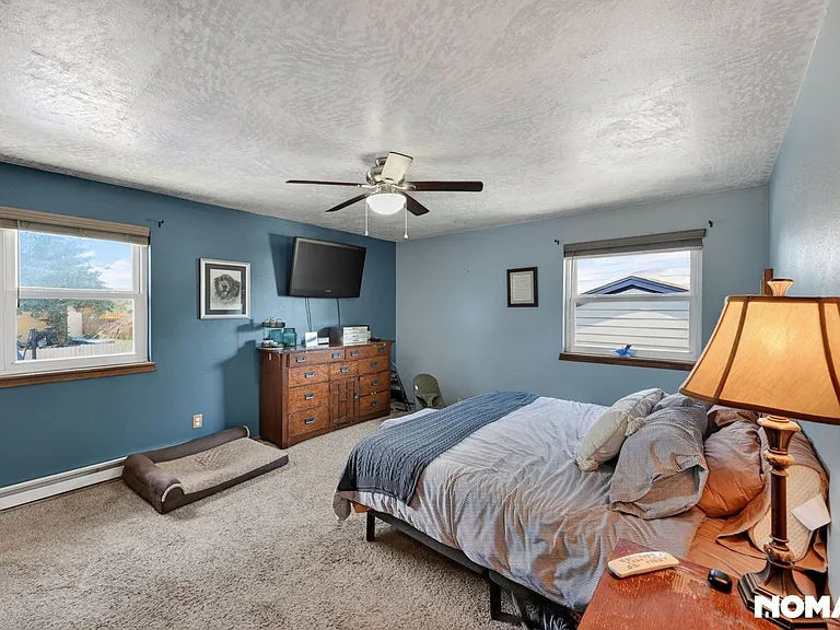 6913 Wolff St — Photo 26