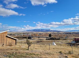 90 Expedition Dr, Dillon, MT 59725