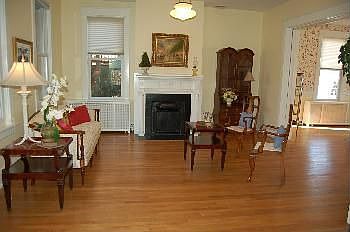 3rd image of 4301 Grove Ave