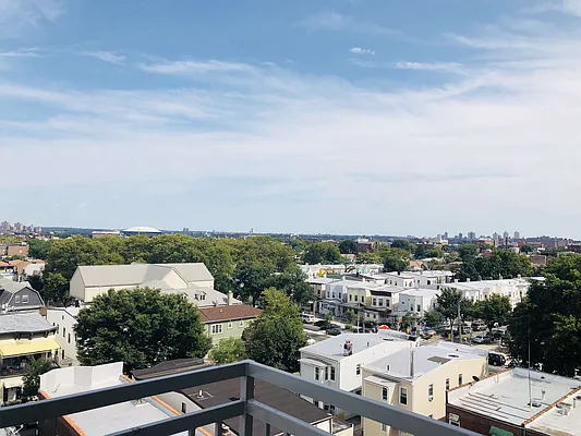 Sold by SunAmerica Realty Group Inc (DO NOT USE) | media 4