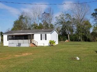 1379 Furnie Folks Rd, Webb, AL 36376