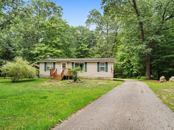 1225 S Briggs Rd, Middleville, MI 49333