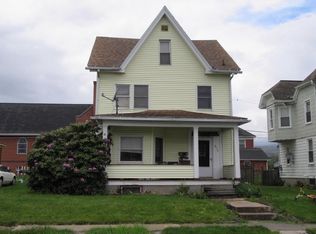 616 E 4th St, Bellwood, PA 16617
