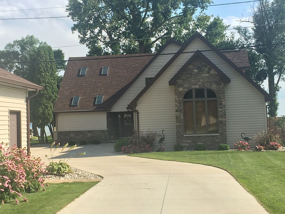 W6603 Firelane 7, Menasha, WI 54952 Zillow