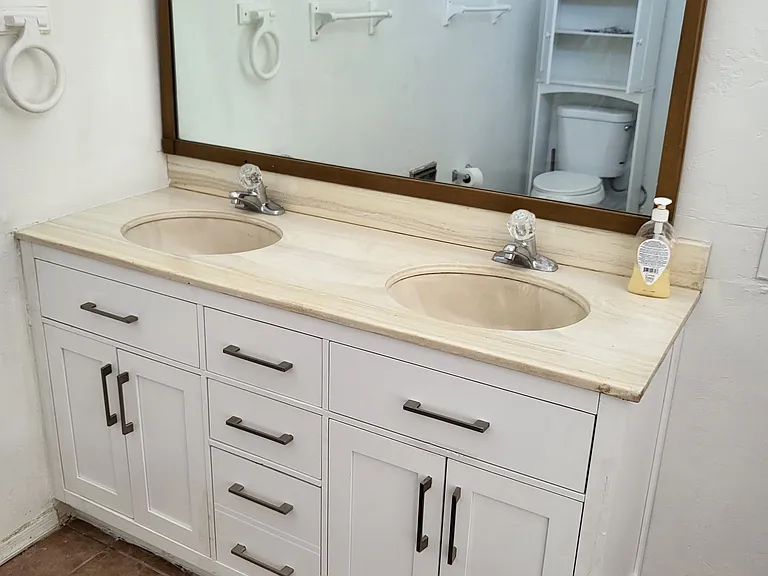 4014 E Hayhurst Ln — Photo 17