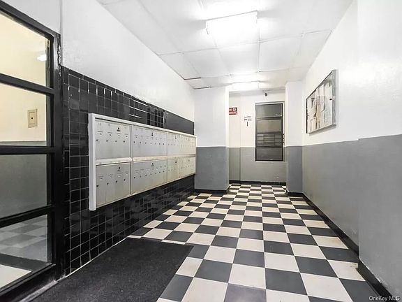 2nd image of 56 W 119th St APT 5H