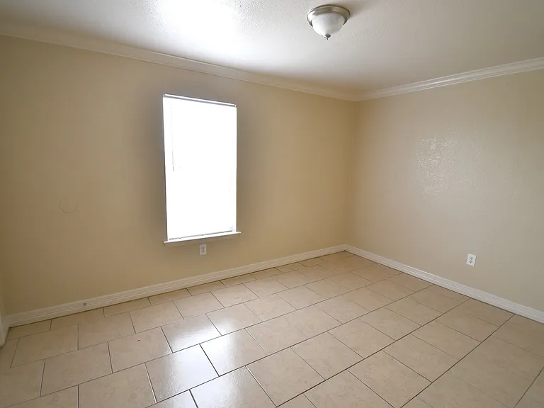 3626 Cranford Ave — Photo 6
