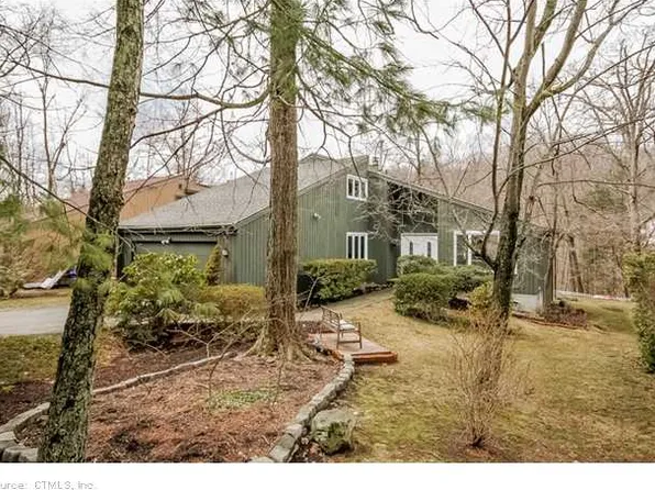 336 Tunxis Rd, West Hartford, CT 06107