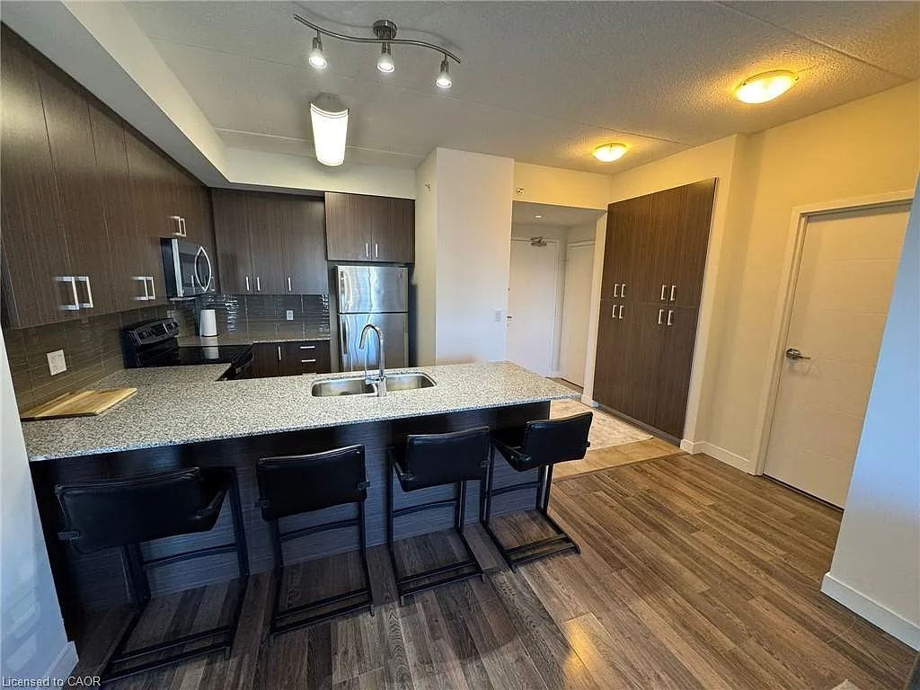 62 Balsam St Unit H405 photo 1