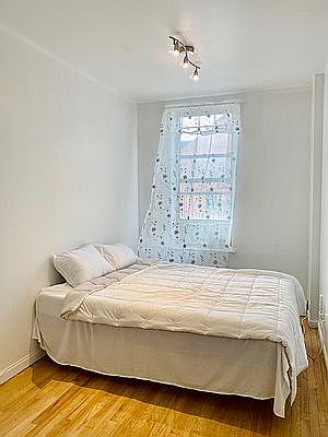 1st image of 171 Attorney St APT 1A