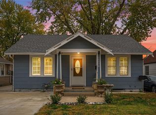 10528 E 9th St S, Independence, MO 64053