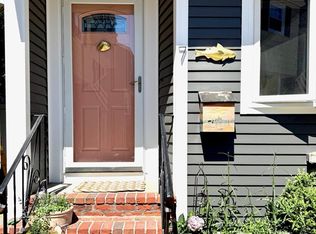 7 Colonial Ct #7, Marblehead, MA 01945